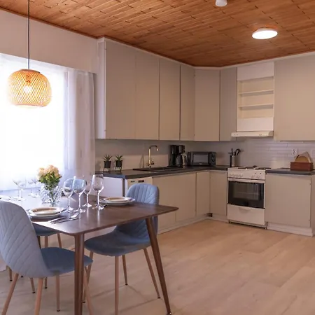 别墅 Newly Renovated House For 6 People