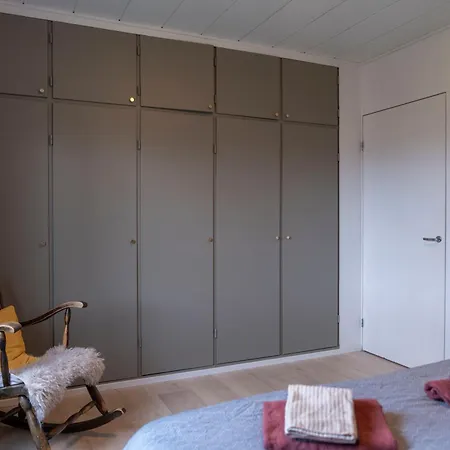 Newly Renovated House For 6 People 别墅 皮埃塔尔萨里