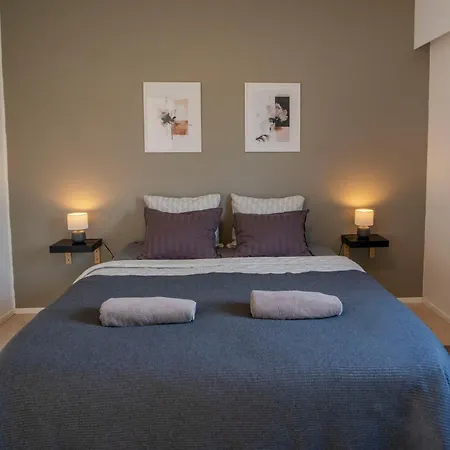 Newly Renovated House For 6 People Villa *