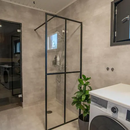 Newly Renovated House For 6 People * Jakobstad